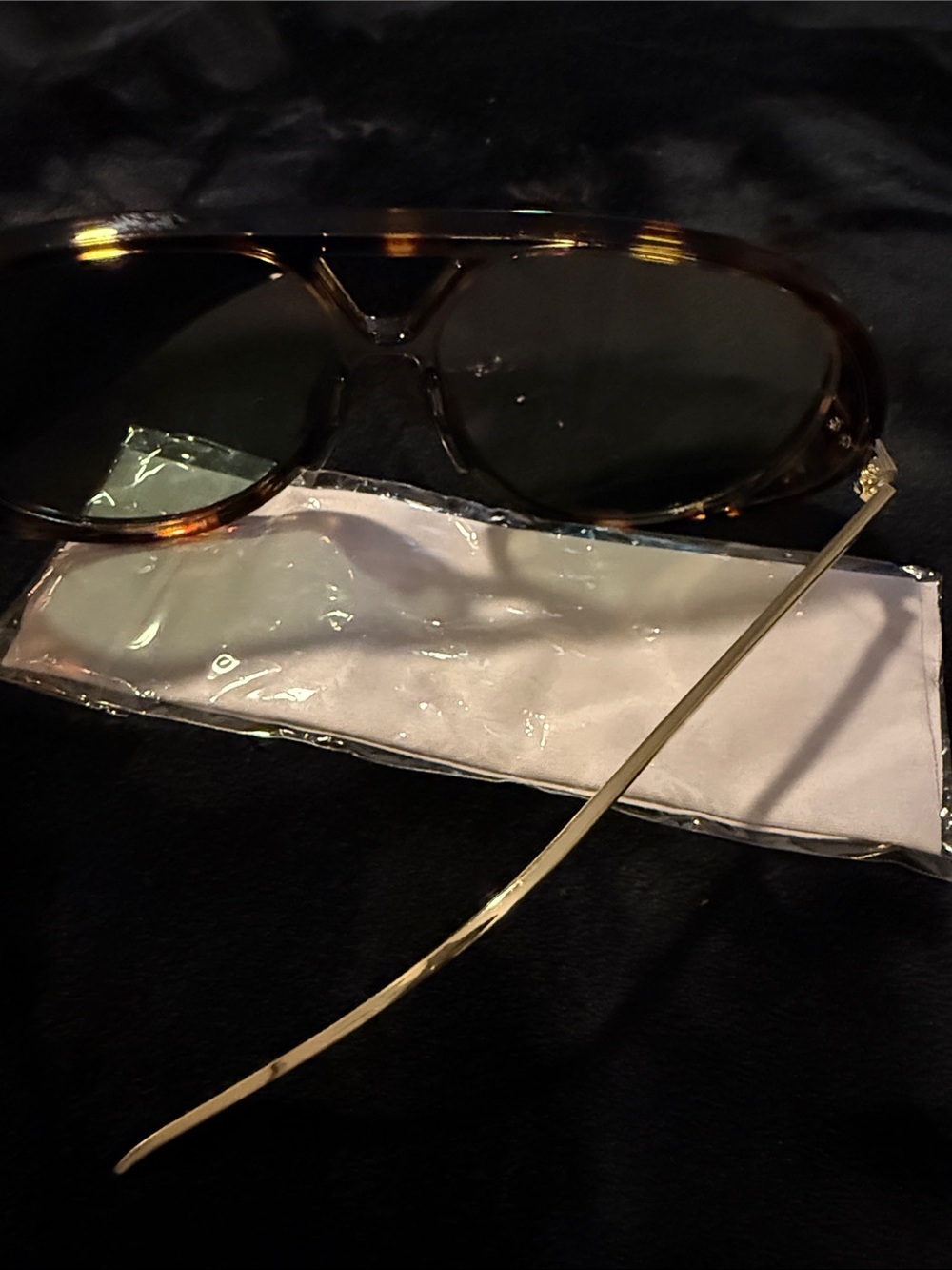 Tortoiseshell Lena Mega Aviator Women's Sunglasses - Brown - Picture 6 of 7